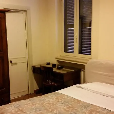 Croce Di Malta Rome
