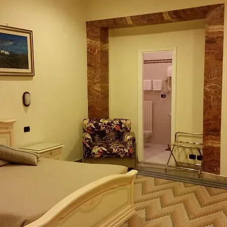 Croce Di Malta Ξενοδοχείο 2*