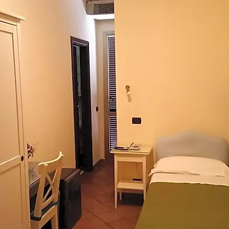 Croce Di Malta 2* Ρώμη