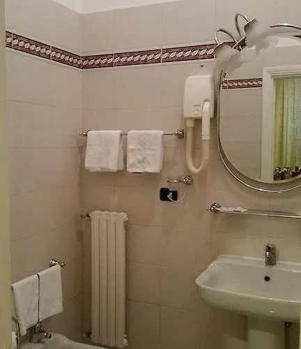 Croce Di Malta Hotel 2*